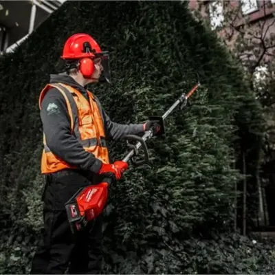 M18 Milwaukee Nożyce do żywopłotu FUEL FOPH-0
