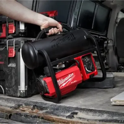 Sprężarka 18 V, Milwaukee, M18 FAC-0