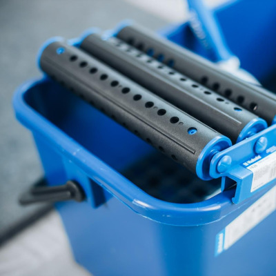 Rolki potrójne do wiadra glazurniczego (1529) KUBALA