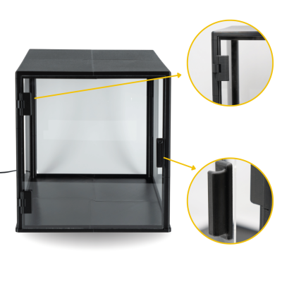 DUŻA GABLOTA LED 30×30×31 cm — PRZESTRONNA WITRYNA KOLEKCJONERSKA Z PODŚWIETLENIEM I SYSTEMEM ANTY-KURZ