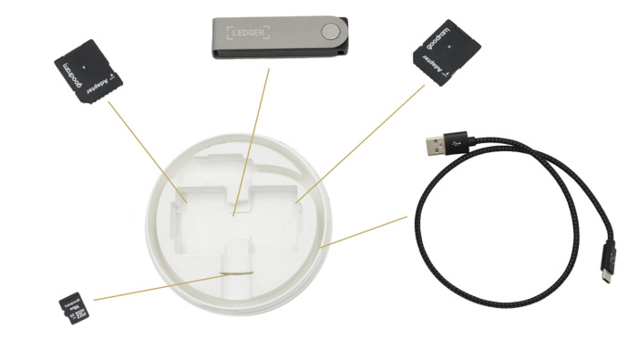 Etui na portfel kryptowalut Ledger Nano X / Case