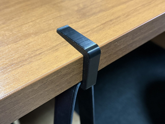 Wieszak czarny na torebkę lub plecak do biurka stołu blatu